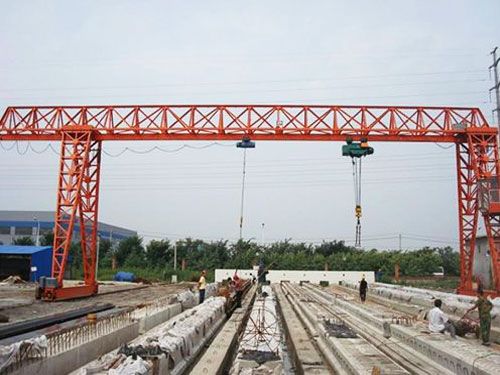MH型3-10噸電動葫蘆單梁門式起重機(桁架形狀)